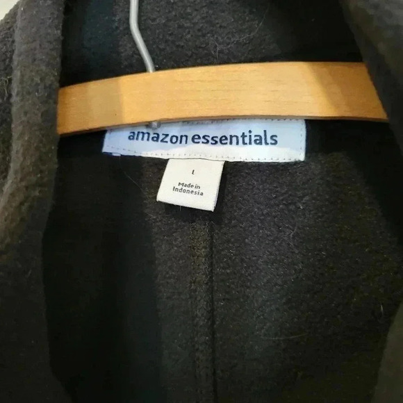 Amazon Essentials Men's Full Zip Fleese Jacket - Picture 6 of 6